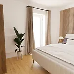 Beim Muehltaler Iii Lägenhet *